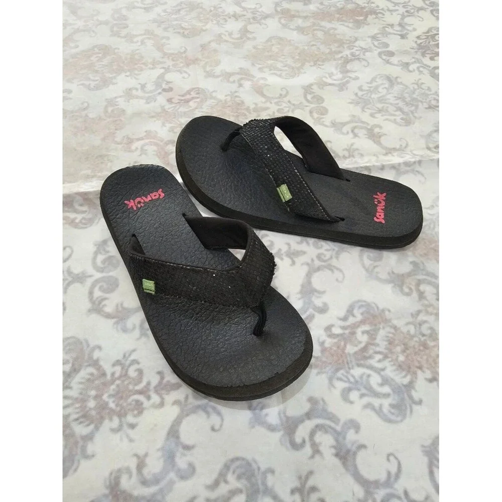Sanuk Youth 2-3 Girl's Black Yoga Mat Glitter Sandal Flip Flop Thongs Comfy